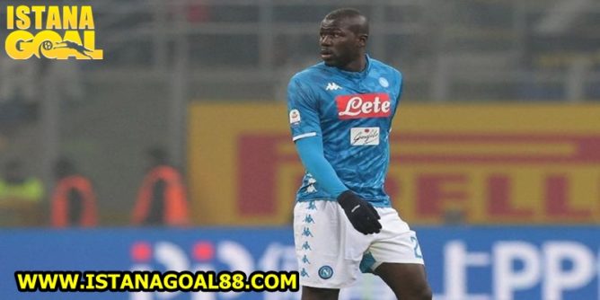 Napoli Tolak Rp 1,7 T dari Man United untuk Koulibaly